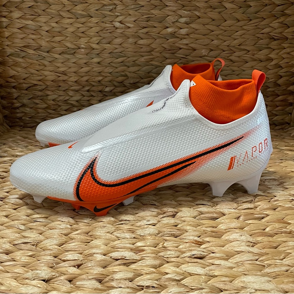 Nike‎ Vapor Edge Pro 360 Football Cleats NEW